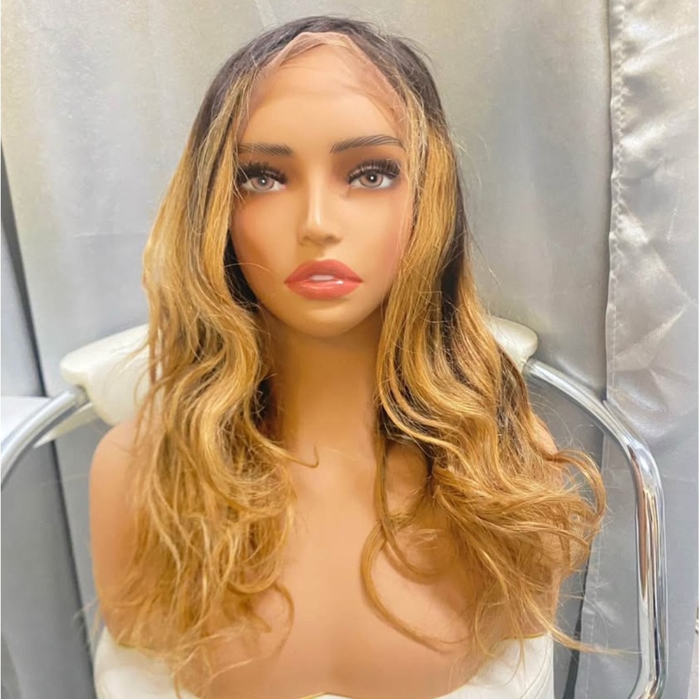 Elegant Two-Tone Blonde and Black Wig